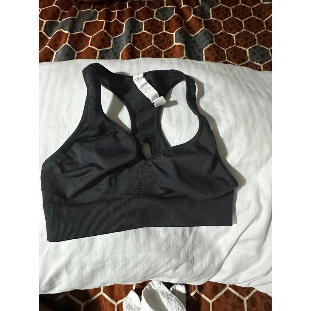 Lullulemon bra